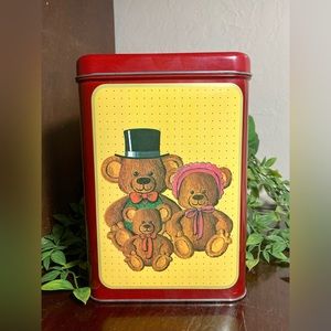 VTG Parco 1986 9” X 6” Teddy Bear Family Tin